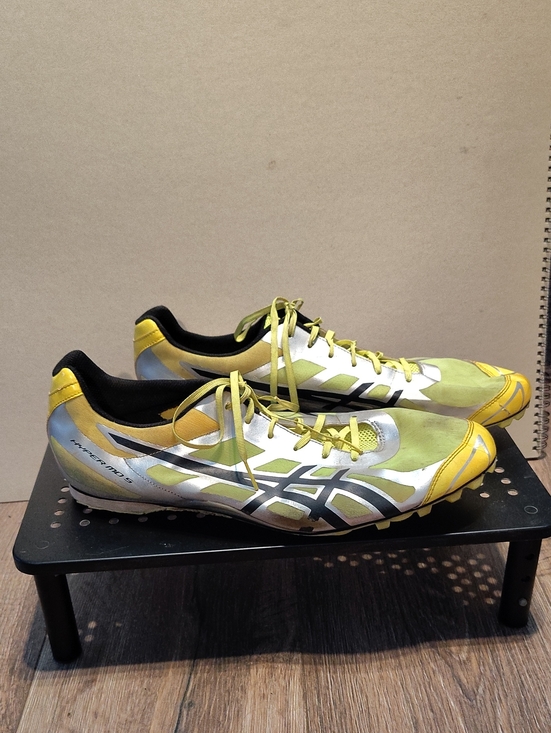 Asics Other - Asics Yellow and Silver Track Spikes